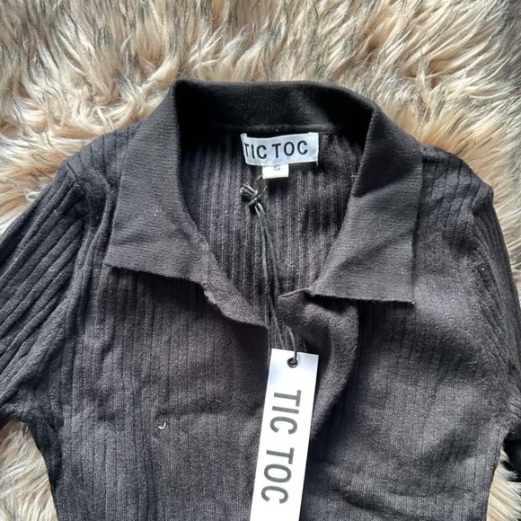 Black Ribbed Two Piece Set Long Sleeve Crop Top Mini Skirt - Picture 5 of 5